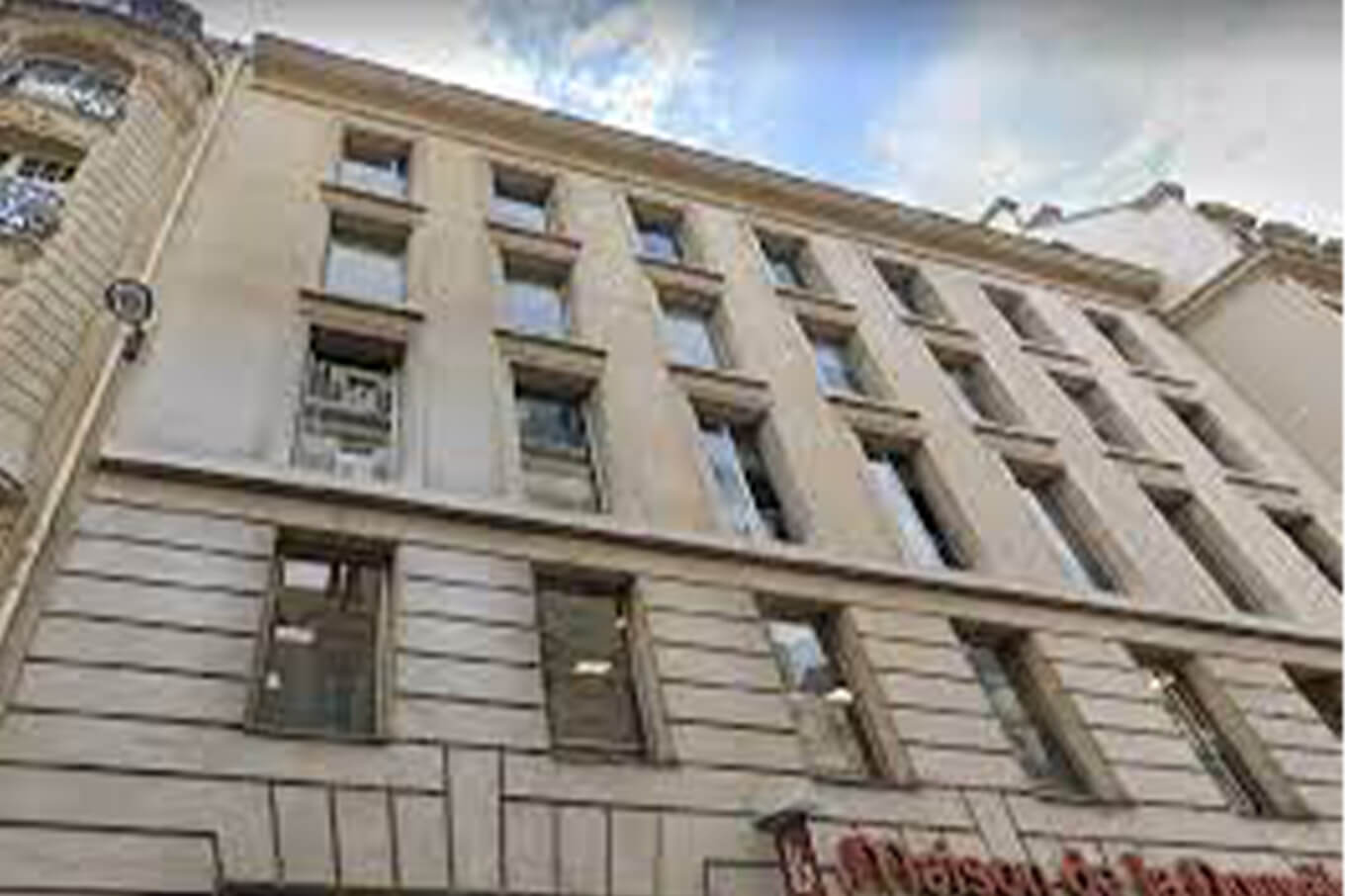 Bureau Opéré : le spécialiste du Bureau clefs en main partout en France - 75013 Paris - rue Ventadour - Immeuble
